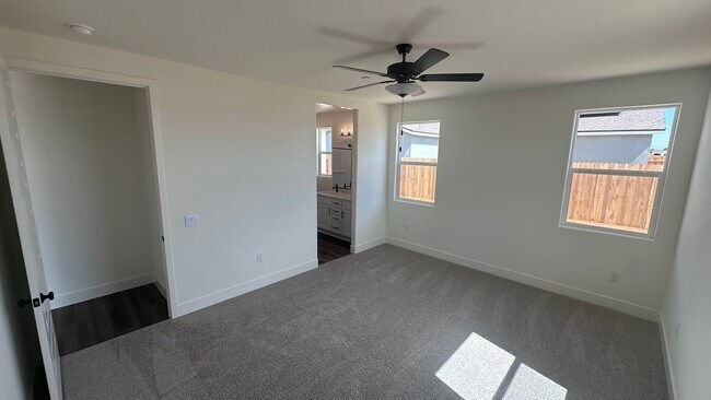 Building Photo - BRAND NEW 4 Bed / 3 Bath Smart Home – Solar + EV Ready!