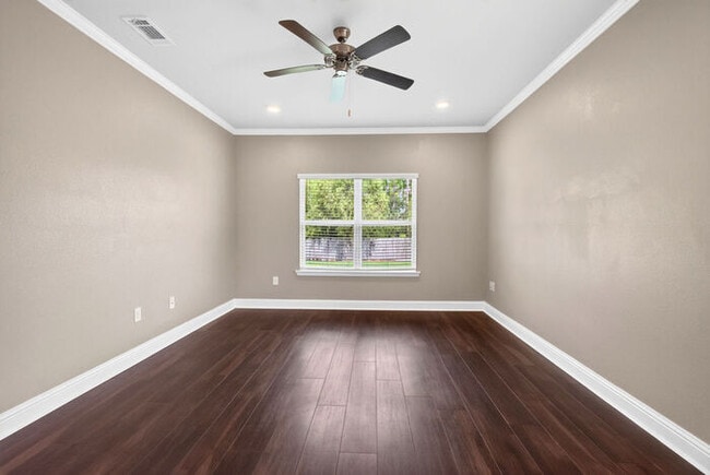 Building Photo - 10557 Sweet Bay Dr