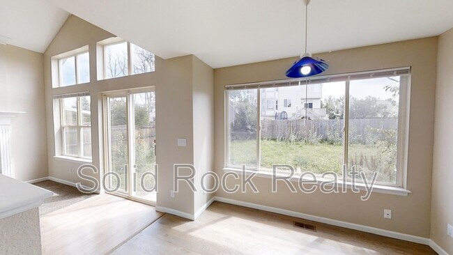 Building Photo - 4905 Teton Pl