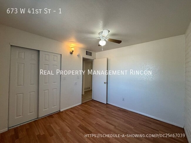 Building Photo - 673 W 41st St