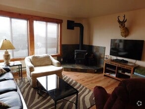 Building Photo - FURNISHED Aspen Village 2bd/2ba