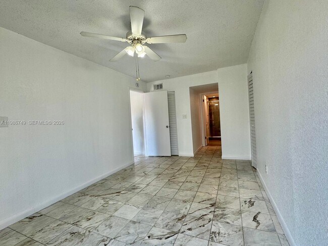 Building Photo - 1051 SW 1st St