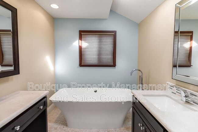 Building Photo - 35302 Vista De Todo