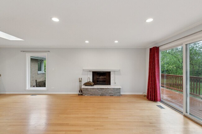 Building Photo - 9225 Karlov Ave