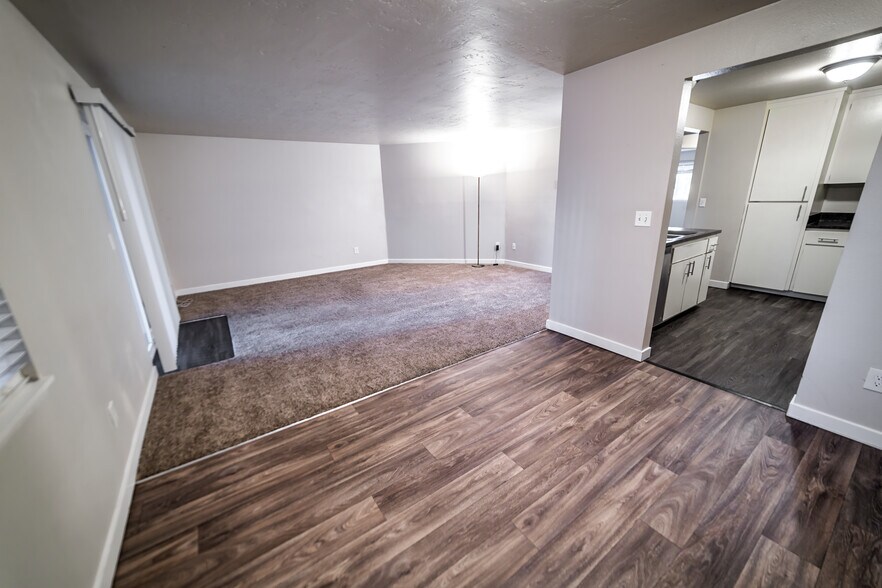 Spacious living room - 12817 4th Dr SE