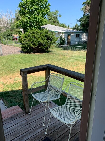 Backyard - 2439 9th Ave