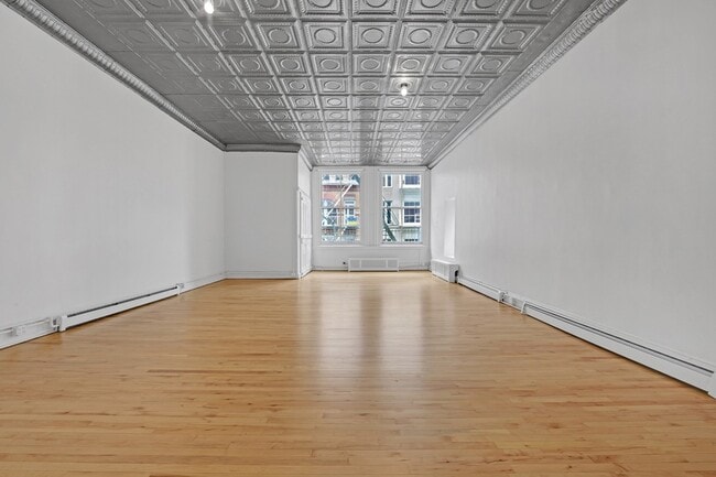 Building Photo - 78 Grand St