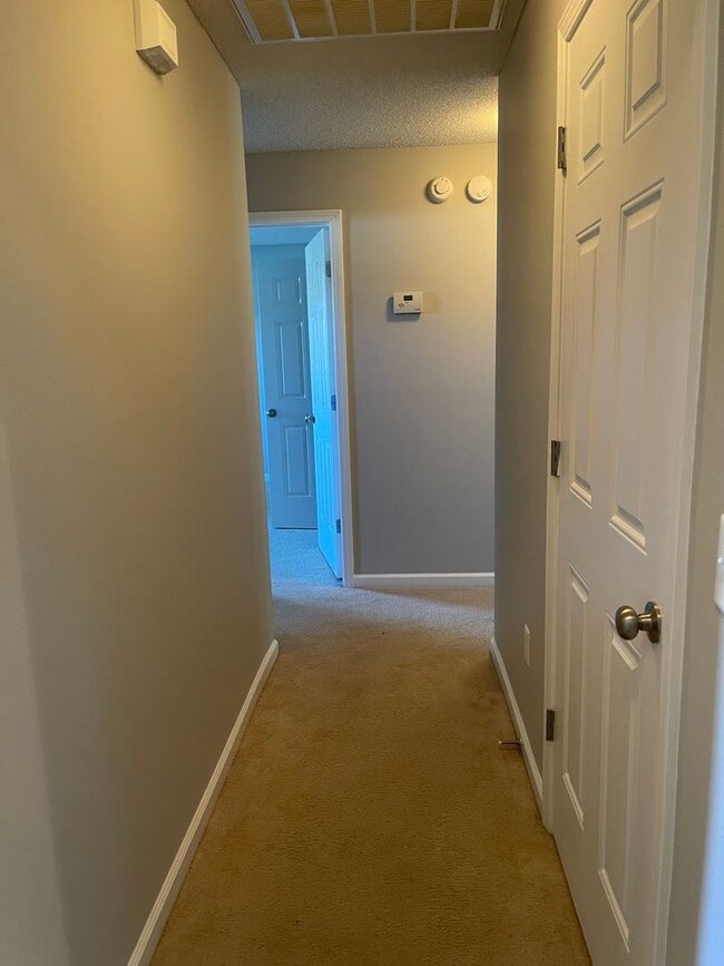 Building Photo - Discover Your Ideal Family Home in Pooler, Georgia!