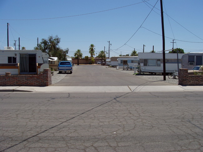 Building Photo - Tumbleweed Park