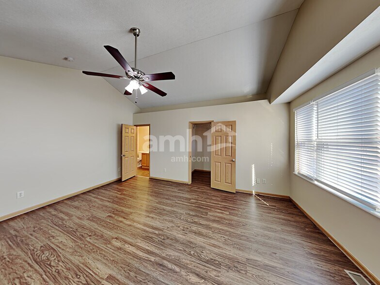 Building Photo - 4069 Boyer Ridge Dr