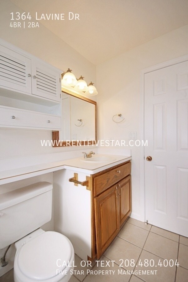 Building Photo - 1364 Lavine Dr