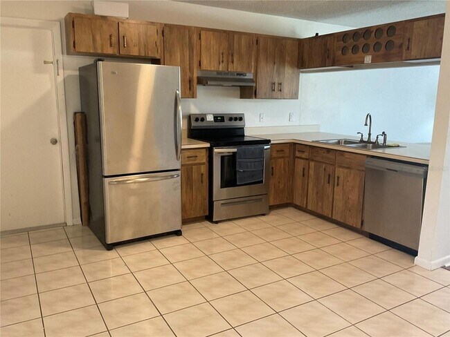 Building Photo - 7 Warren Pl