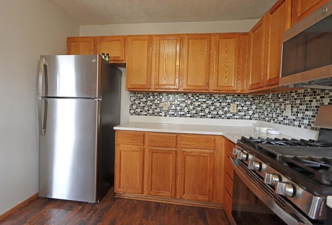 Building Photo - 1417 Wild Oats Dr