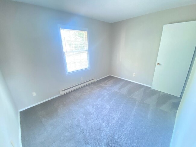 Building Photo - 2bed/1ba Apt off S Main Kannapolis close t...