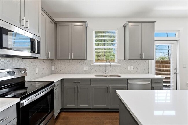 Building Photo - 2251 Mulsanne Dr