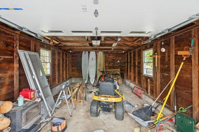 Building Photo - 67 Cutts Rd