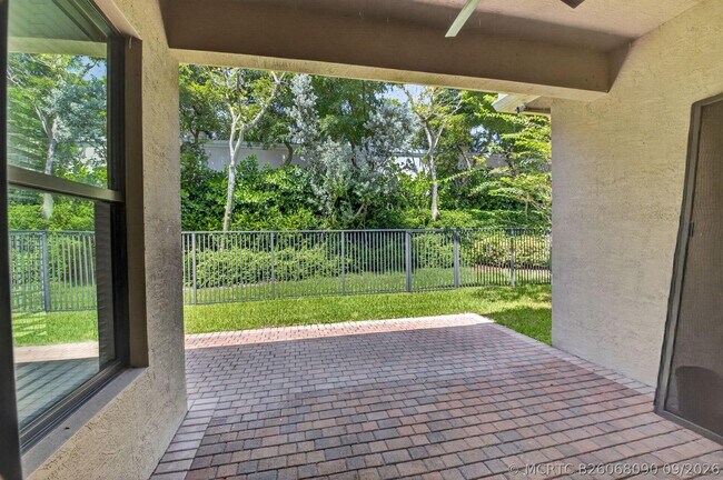 Building Photo - 13727 Moss Agate Ave