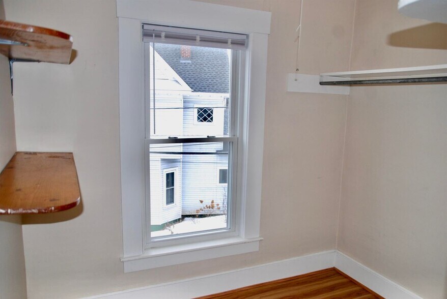 Building Photo - 17 Hanover