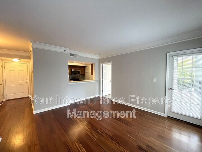 Building Photo - 275 13th St NE