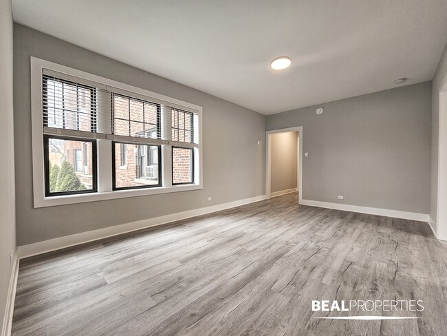 Building Photo - 373 Hazel Ave
