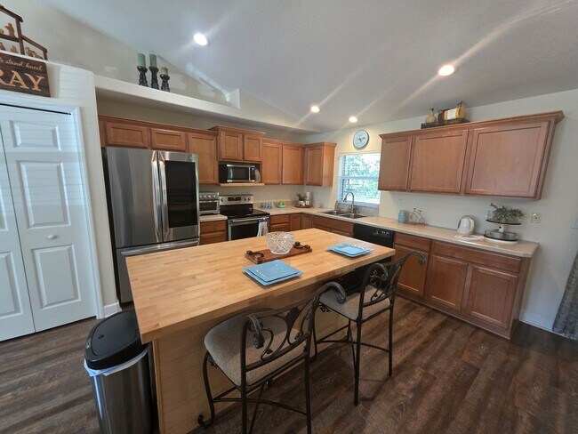 Building Photo - Beautiful corner lot home