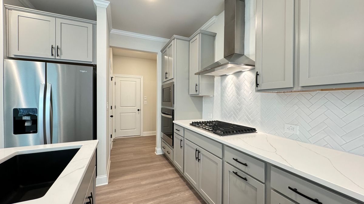 Building Photo - 709 Stickley Oak Way