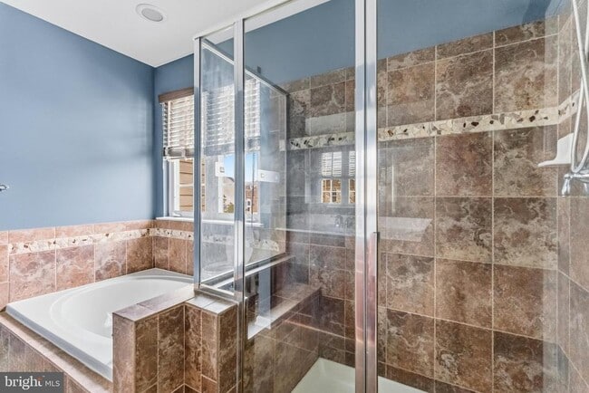 Building Photo - 1521 Jason Dr