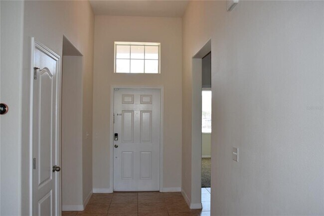 Building Photo - 2705 Carrickton Cir