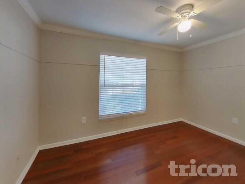 Building Photo - 202 Faithway Dr
