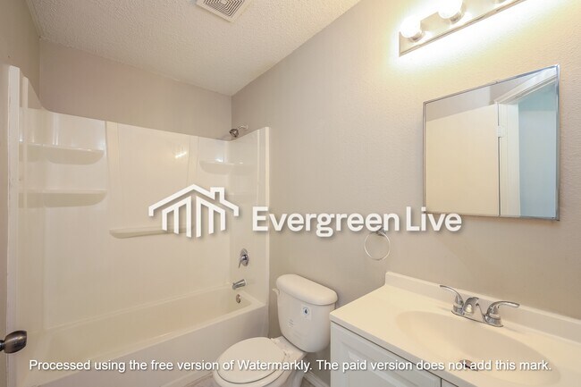 Building Photo - 6015 Encanto Point Dr