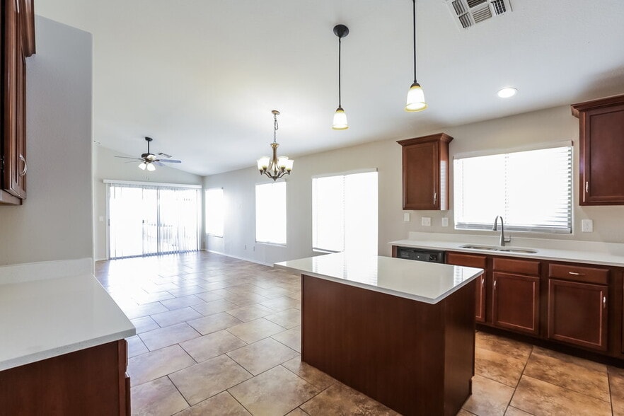 Building Photo - 11328 E Caballero St