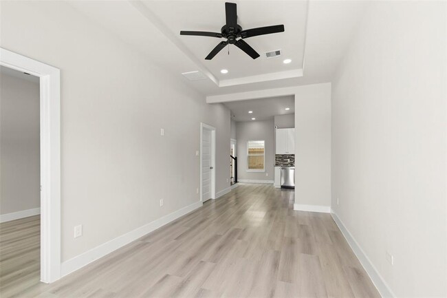 Building Photo - 3111 Shelby Cir