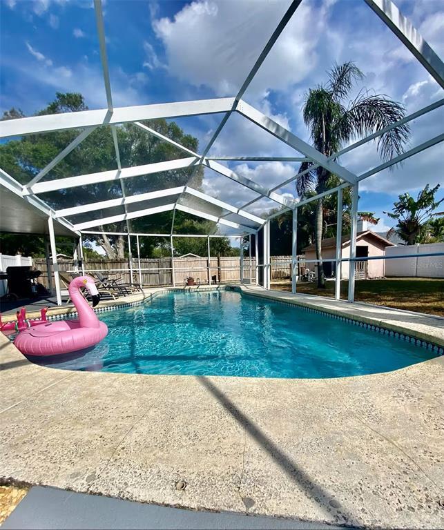 Building Photo - 8024 Candlewoode Dr