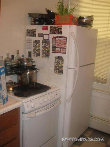 Building Photo - 35 Brookline St