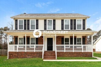 Building Photo - 4 Bedroom Pet-Friendly Home in Winston-Salem, NC with Main Street Renewal