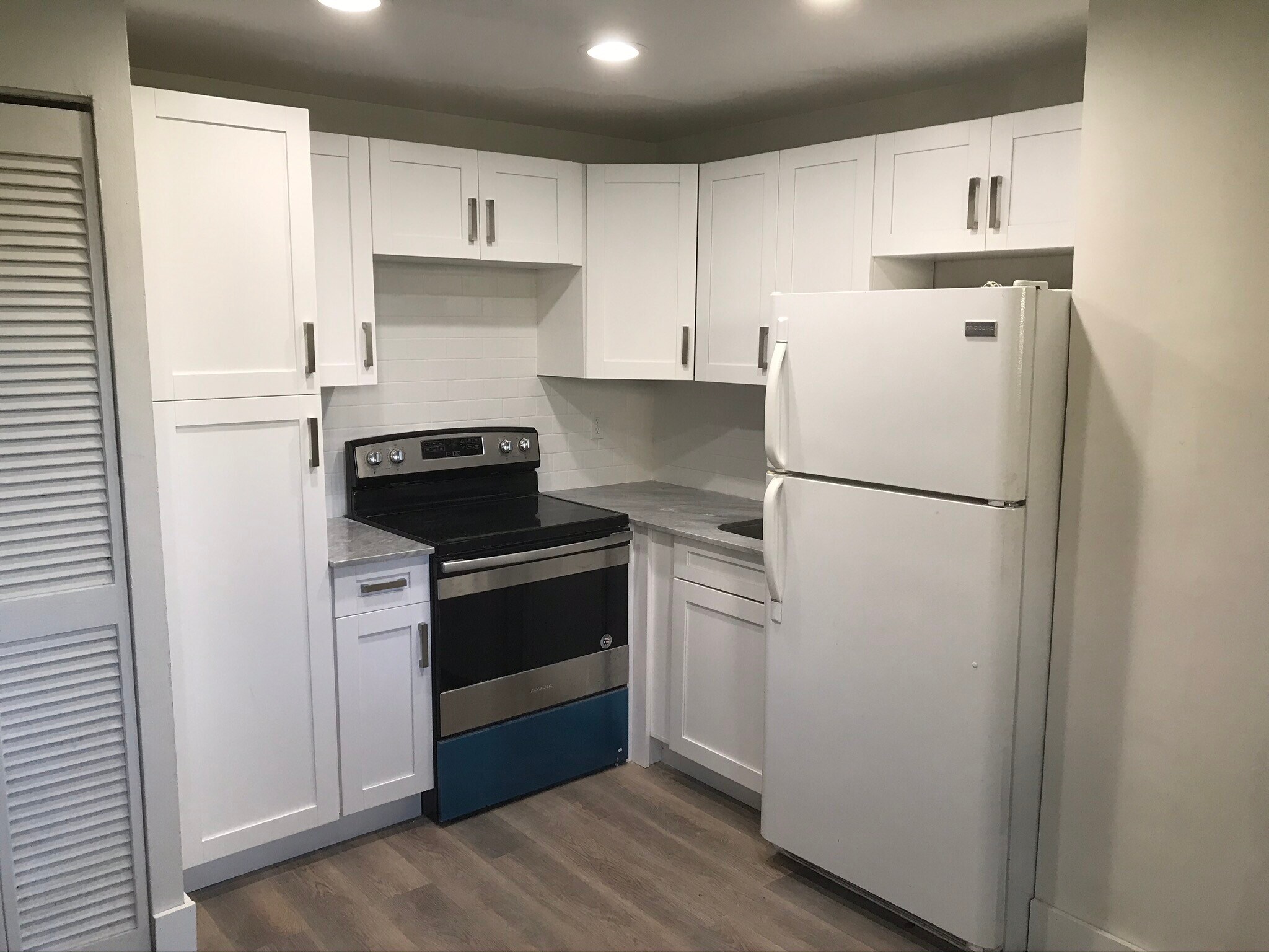 Building Photo - 536 14th St