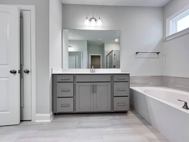 Building Photo - 360 Canyon Gap Wy