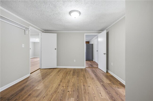 Building Photo - 2656 Jackson Trail Rd