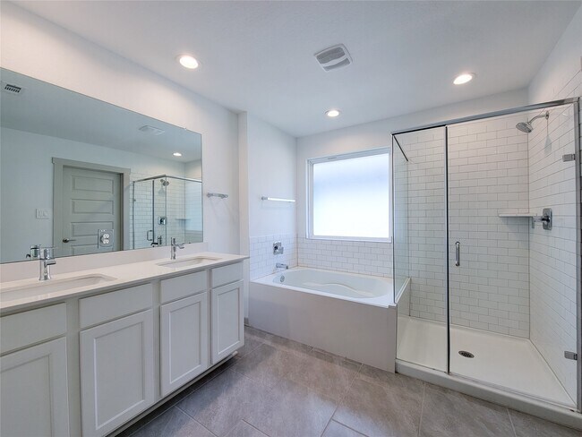 Building Photo - 7015 Halifax Harvest Ln