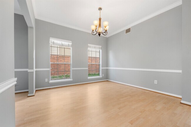 Building Photo - 6706 Portuguese Bend Dr