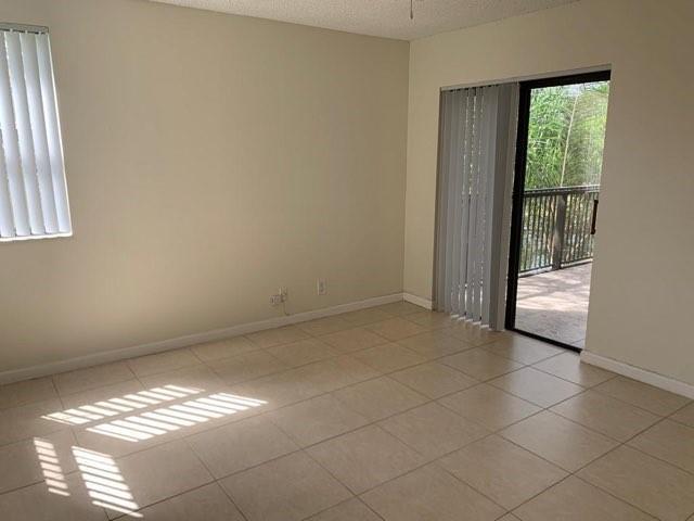 Building Photo - 10121 W Sunrise Blvd