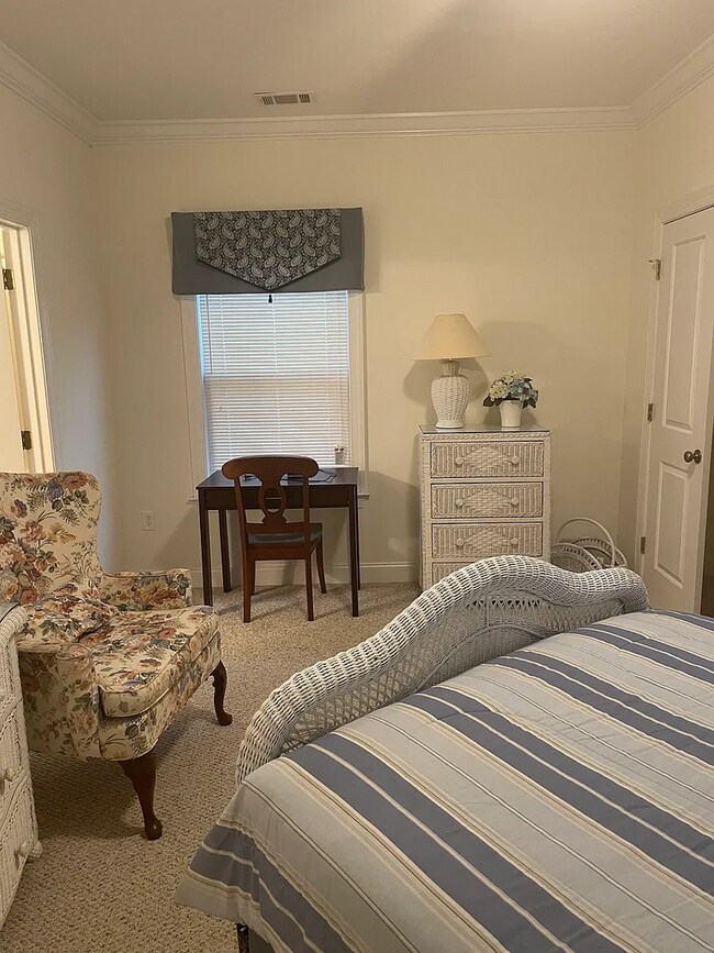 Building Photo - 2 Bed, 2 Bath Apartment on the River - Furnhsied Rental