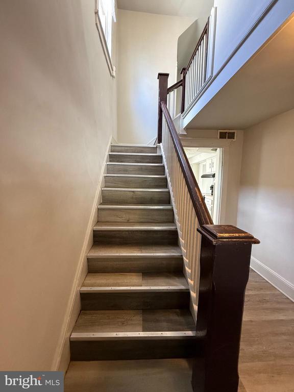 Building Photo - 313 Virginia Ave