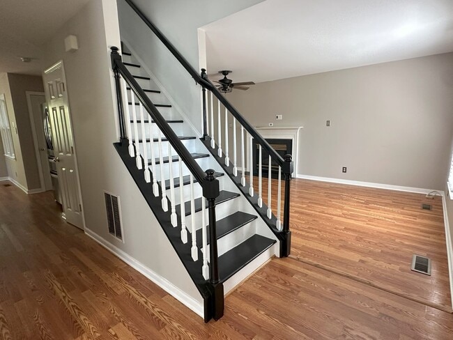 Building Photo - 7906 Belmont Stakes Dr