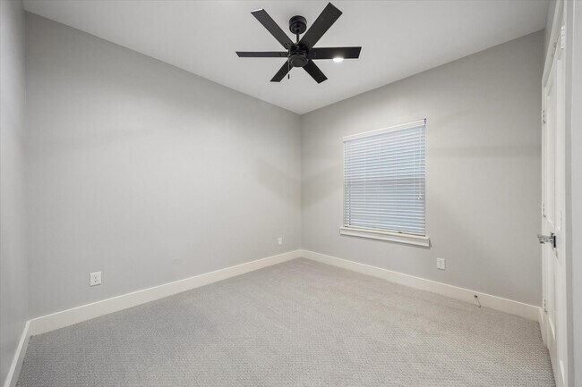 Building Photo - 2310 Langston St