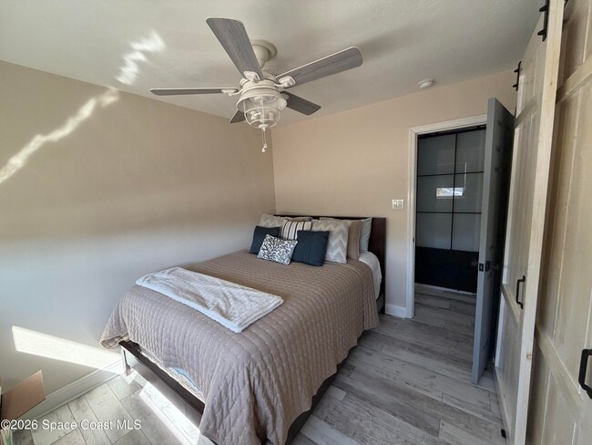 Building Photo - 209 SE 3rd St