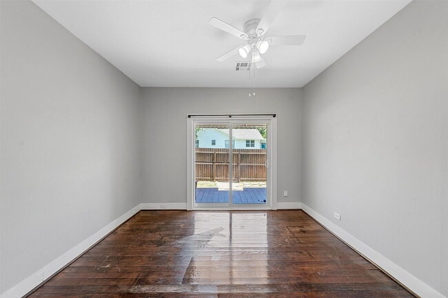 Building Photo - COMING SOON! Charming 1924 Corner-Lot Home with Original Character and Modern Comforts