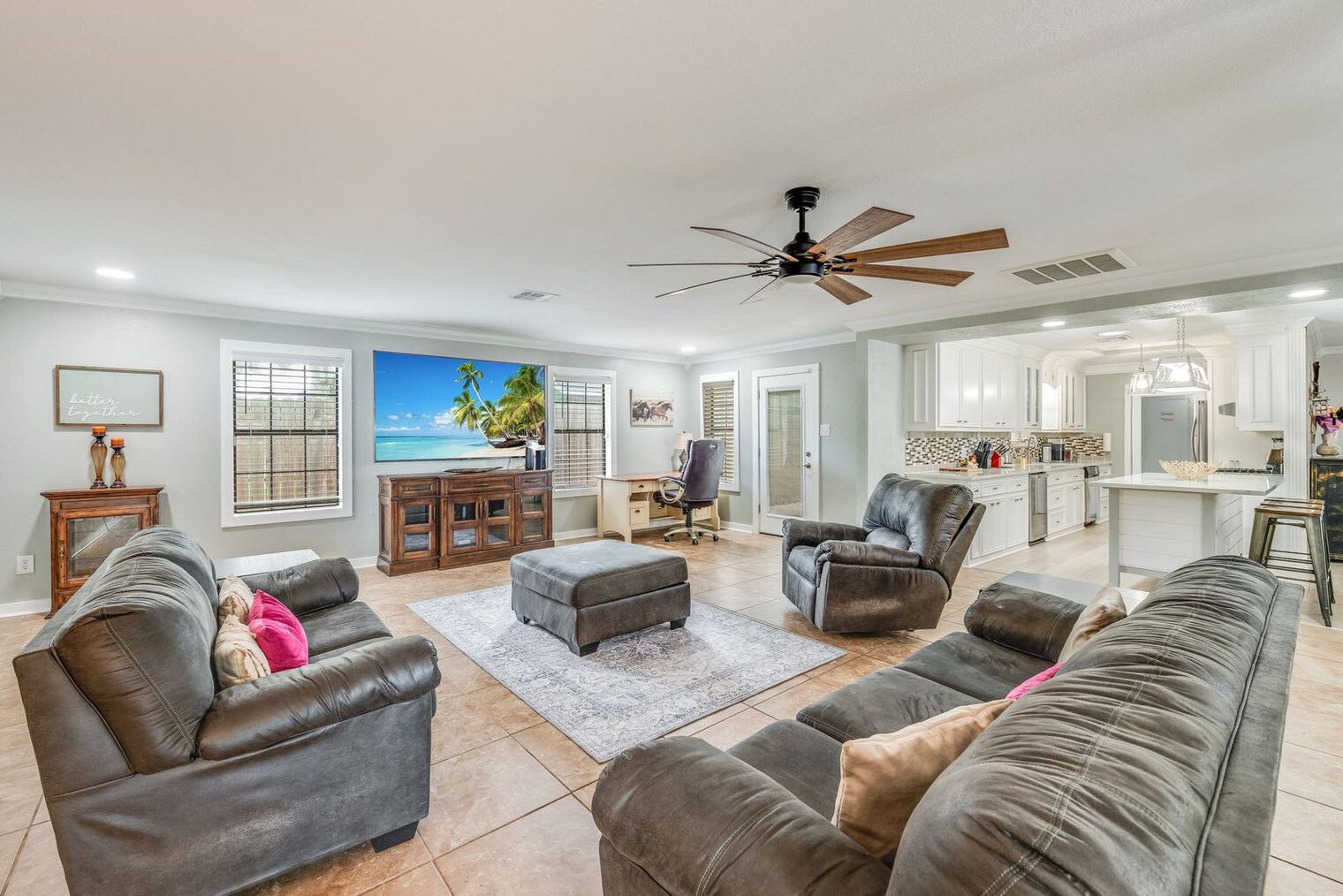 Building Photo - 2930 Water Lily Dr