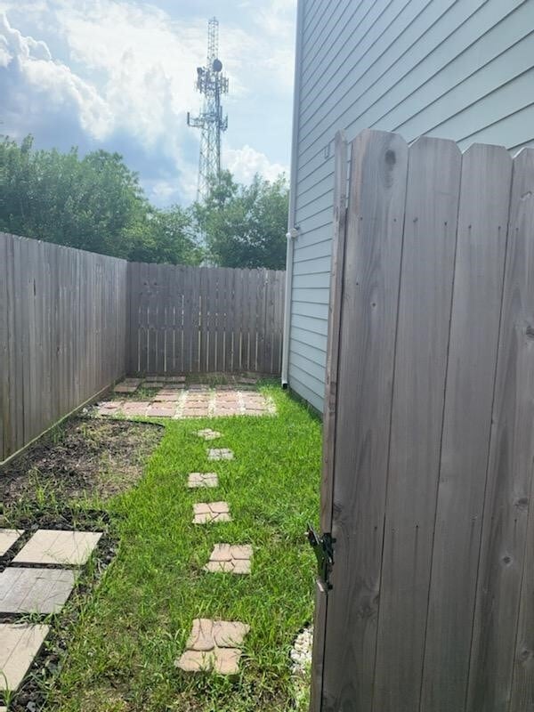 Building Photo - 709 Link Rd