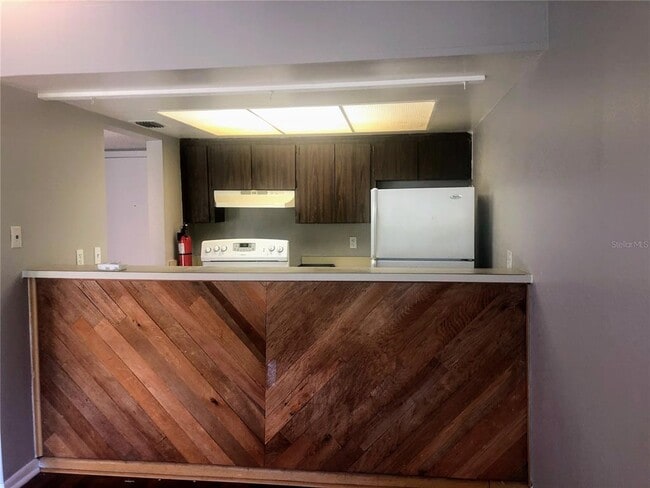 Building Photo - 5942 Peregrine Ave